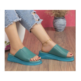 صندل زنانه چرم طبیعی فیروزه‌ای کد 221 | طبی، راحت و مناسب استفاده روزمره