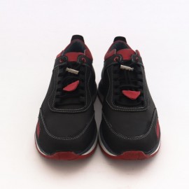 کفش چرم طبیعی مردانه اسپرت مدل ماهان مشکی و قرمز