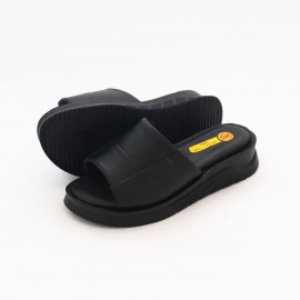 صندل طبی چرم طبیعی زنانه مدل ماندانا مشکی Mandana