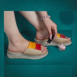 صندل طبی چرم طبیعی زنانه مدل ماندانا کرمی