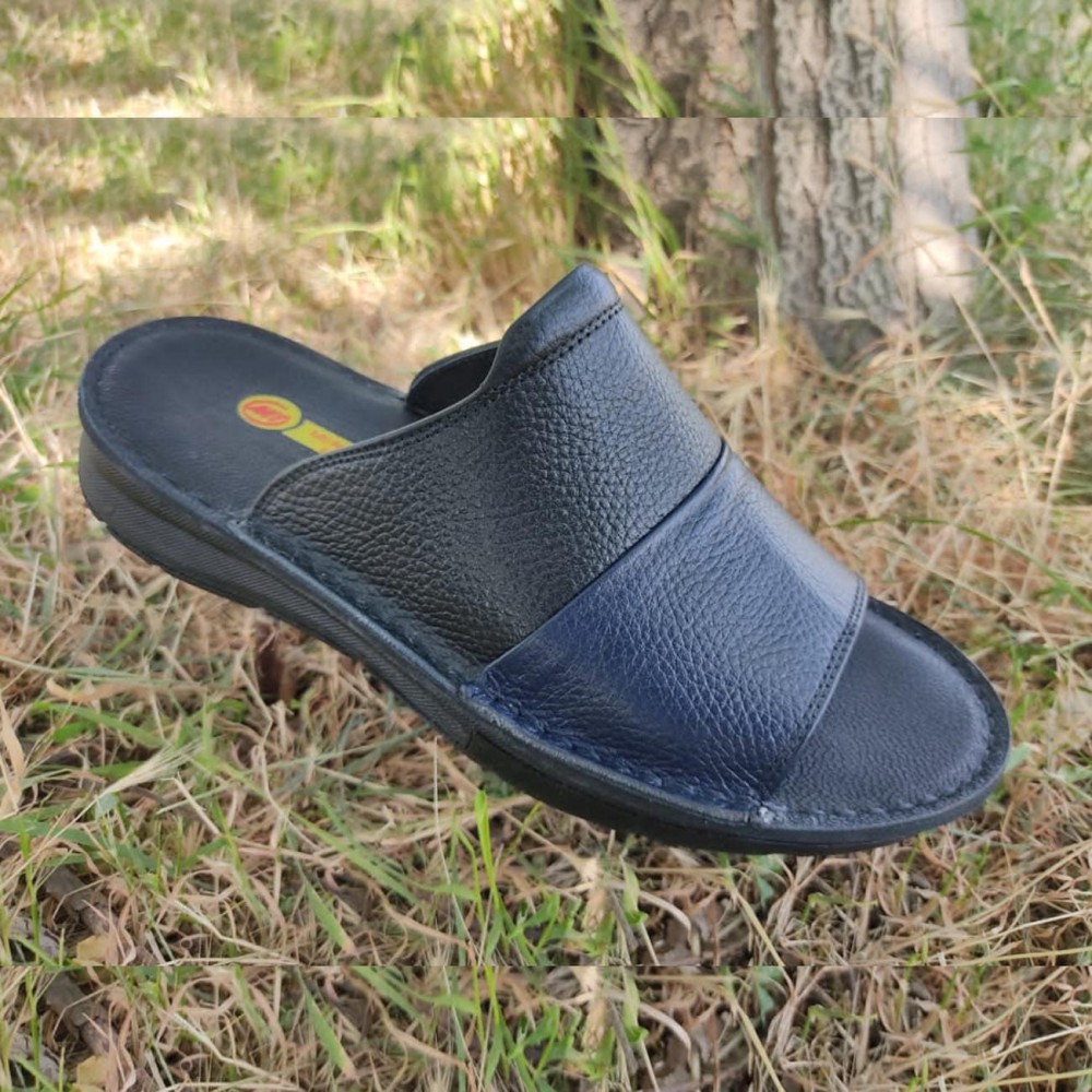 صندل چرم طبیعی مردانه مدل پویا آبی و مشکی pouya کد 330