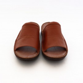 صندل چرم طبیعی مردانه مدل پویا عسلی pouya کد 330