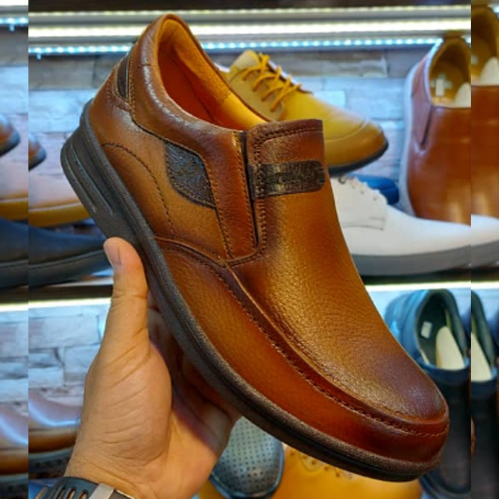 کفش چرم طبیعی مردانه راحتی مدل بردیا عسلی bardia