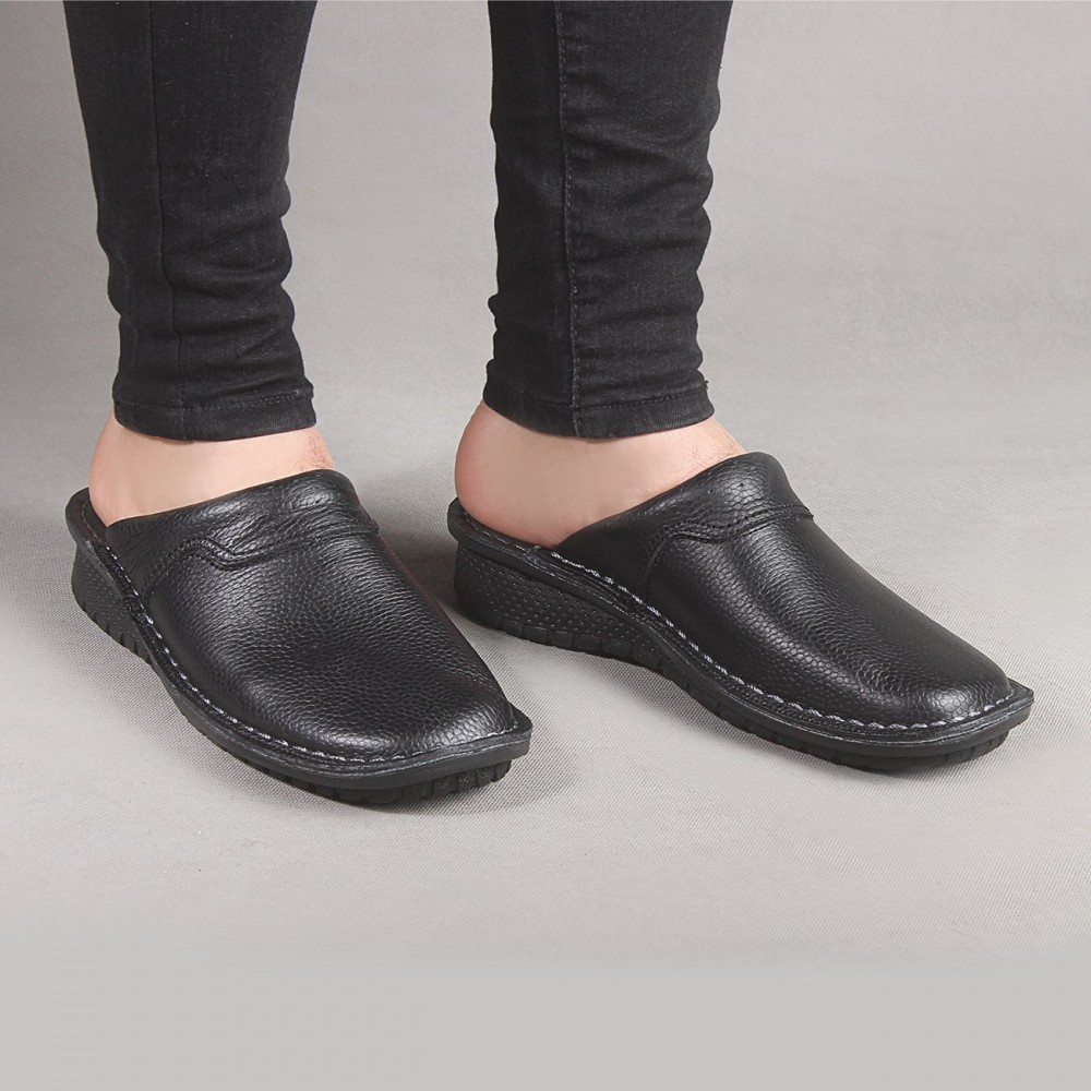 صندل چرم طبیعی مردانه مدل هیراد مشکی hirad