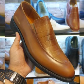 کفش چرم طبیعی مردانه مجلسی مدل ایلیا عسلی ilya