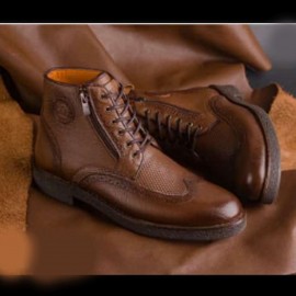 نیم بوت چرم طبیعی مردانه مدل تکین عسلی tekin