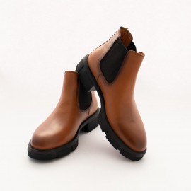 نیم بوت چرم طبیعی مردانه مدل ایاز عسلی ayaz