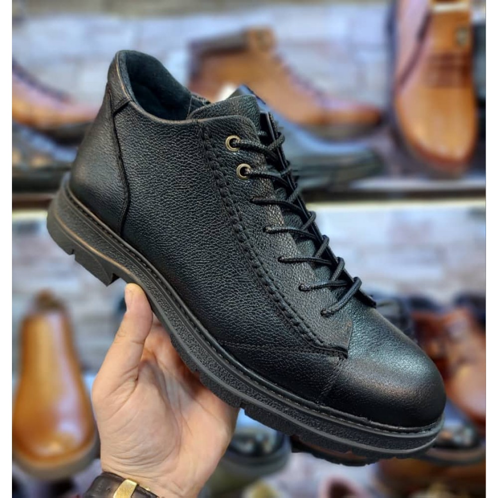 نیم بوت چرم طبیعی مردانه مدل هیوا مشکی hiva