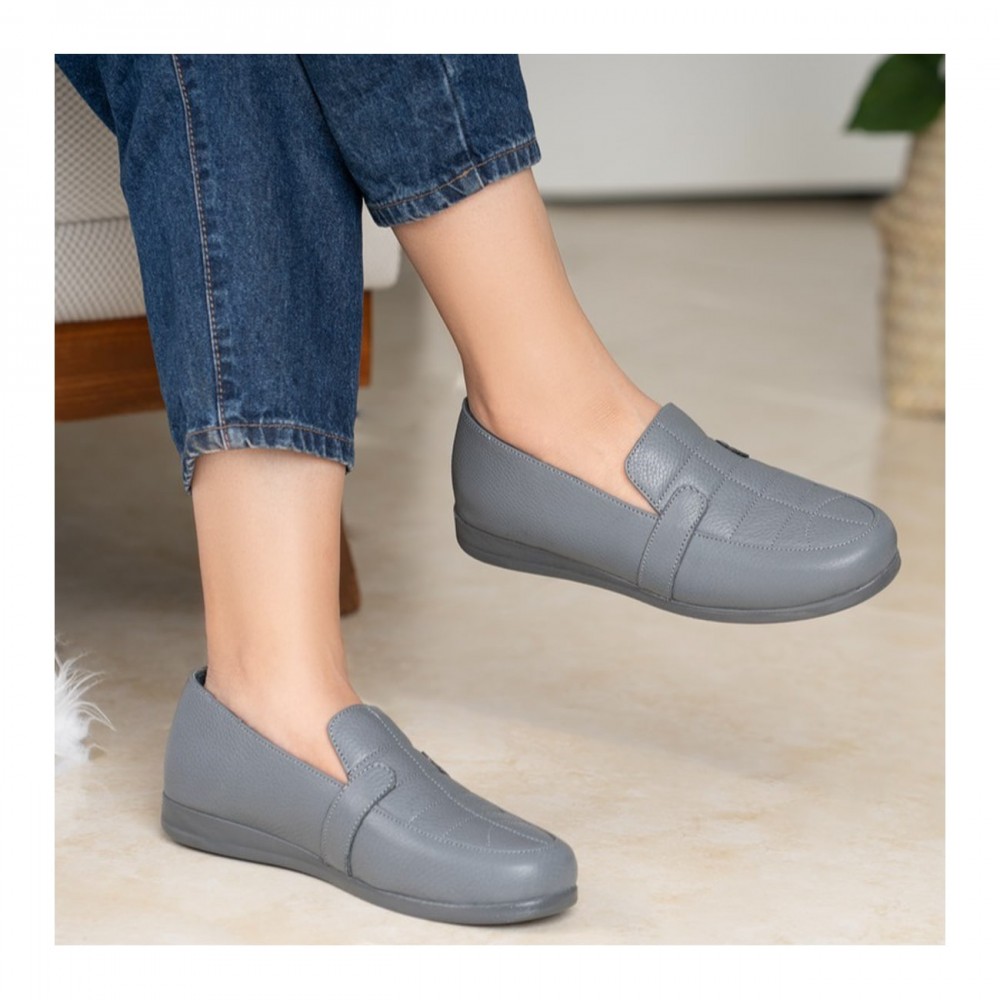 کفش طبی چرم طبیعی زنانه راحتی مدل آترین طوسی Atrin