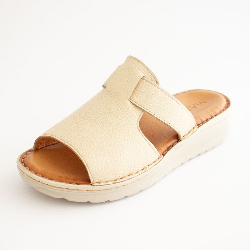 صندل طبی چرم طبیعی زنانه مدل کمند کرمی kamand