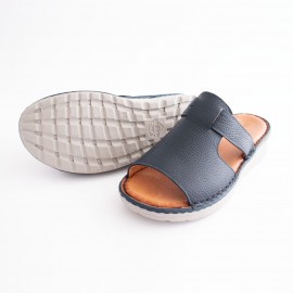 صندل طبی چرم طبیعی زنانه مدل کمند سرمه ای kamand