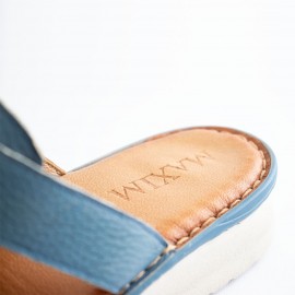 صندل طبی چرم طبیعی زنانه مدل کمند آبی kamand