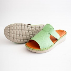 صندل طبی چرم طبیعی زنانه مدل کمند سبز روشن kamand