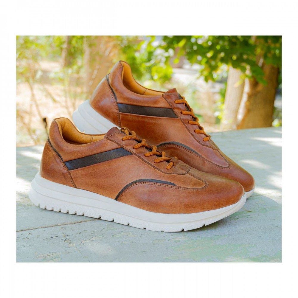 کفش چرم طبیعی مردانه اسپرت مدل والدر عسلی valder