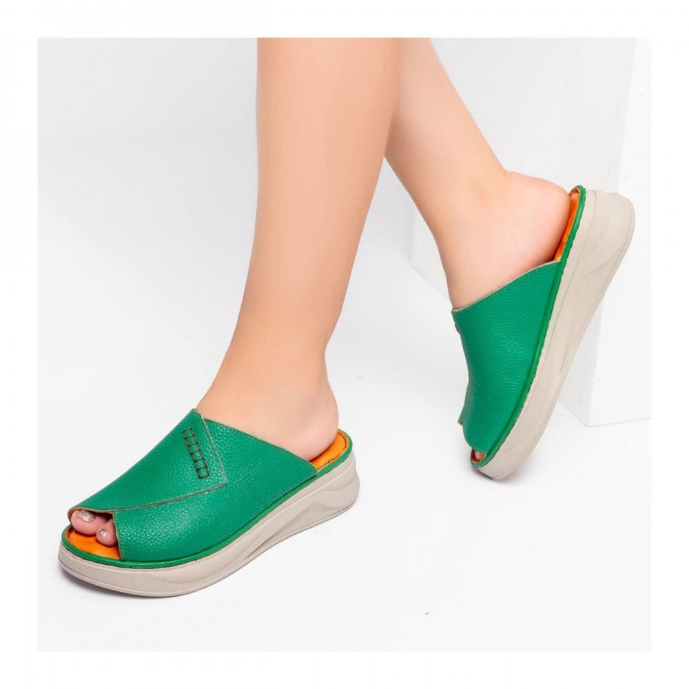 دمپایی و صندل طبی زنانه چرم طبیعی مدل ملورین سبز Melorin| دست‌دوز، زیره ترک، تولید تبریز