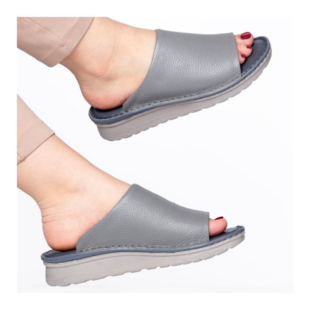 دمپایی و صندل طبی زنانه چرم طبیعی مدل ونوس طوسی Venus | دست‌دوز، تولید تبریز