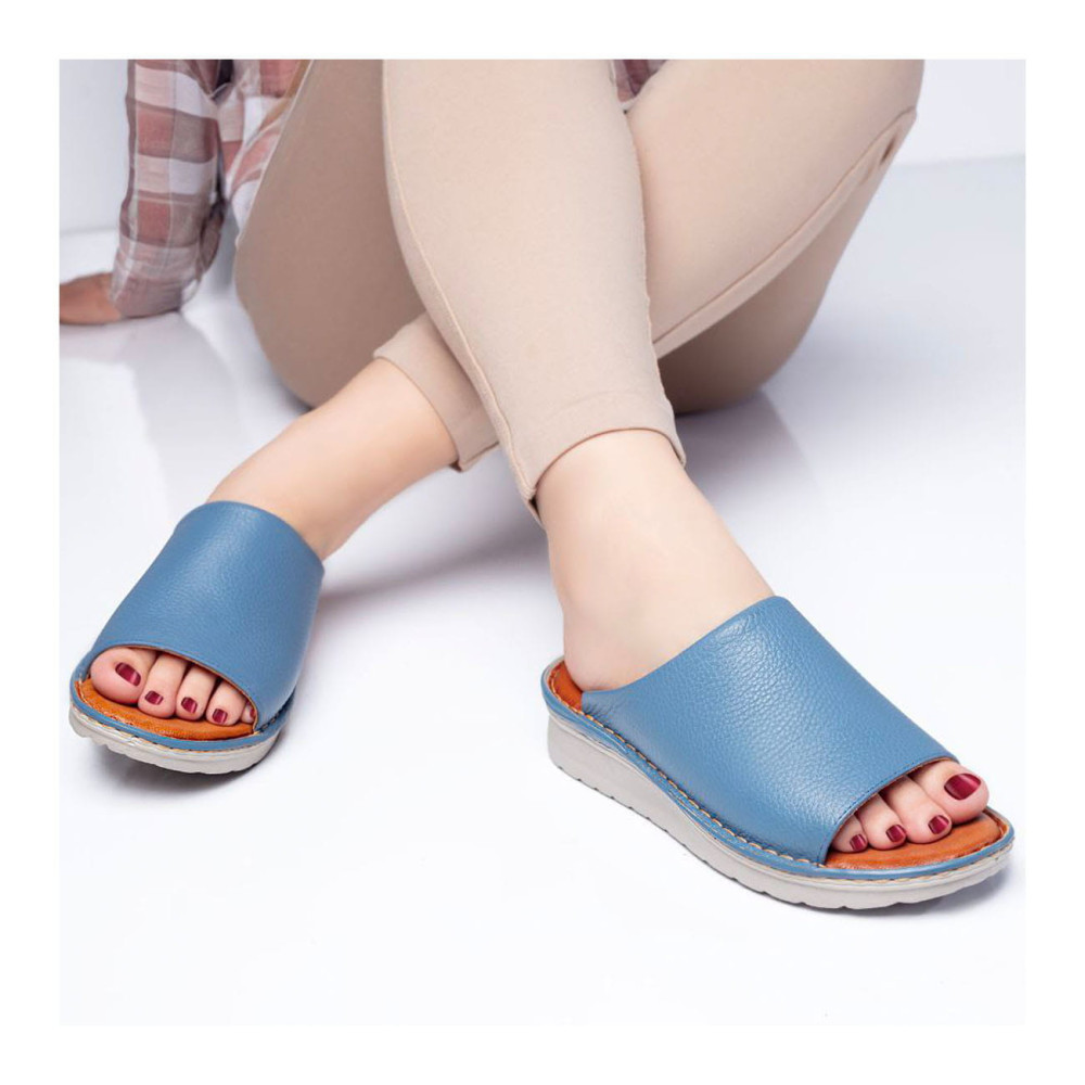 دمپایی و صندل طبی زنانه چرم طبیعی مدل ونوس آبی Venus | دست‌دوز، تولید تبریز