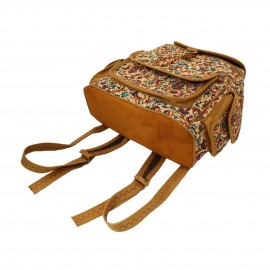 کوله پشتی زنانه سنتی کرمی عسلی
