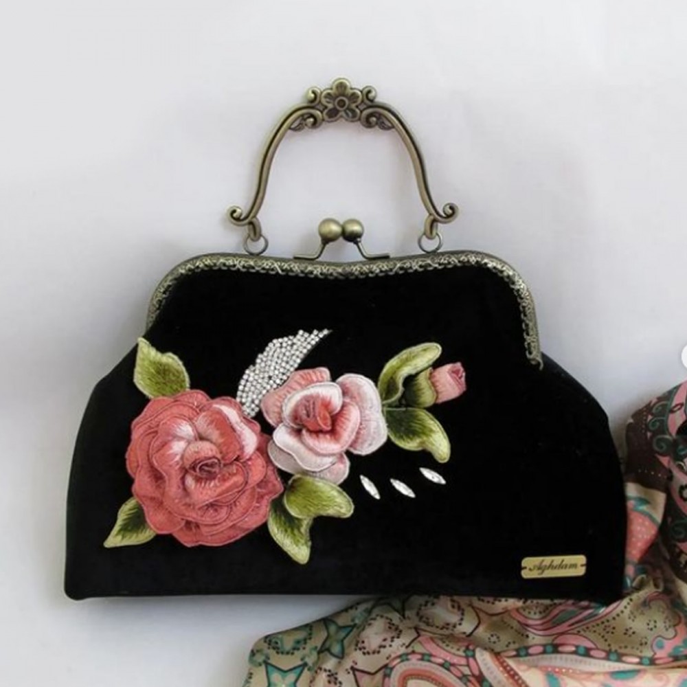 کیف دستدوز زنانه مجلسی دستی و دوشی مدل بیتا مشکی bita