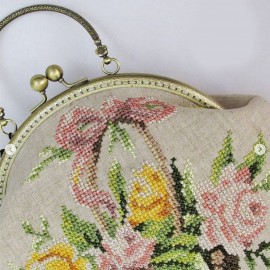 کیف دستدوز زنانه مجلسی دستی و دوشی مدل توران کرمی toran