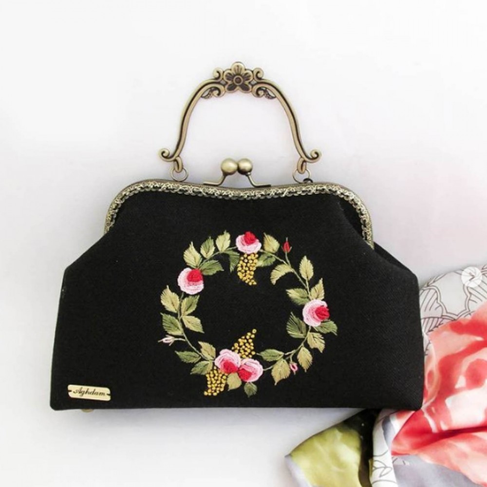 کیف دستدوز زنانه مجلسی دستی و دوشی مدل درسا مشکی dorsa