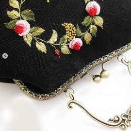 کیف دستدوز زنانه مجلسی دستی و دوشی مدل درسا مشکی dorsa