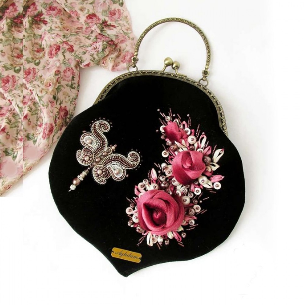 کیف دستدوز زنانه مجلسی دستی و دوشی مدل گیسو مشکی giso