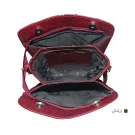 کیف چرم طبیعی زنانه دوشی شتر مرغی مدل السا زرشکی elsa