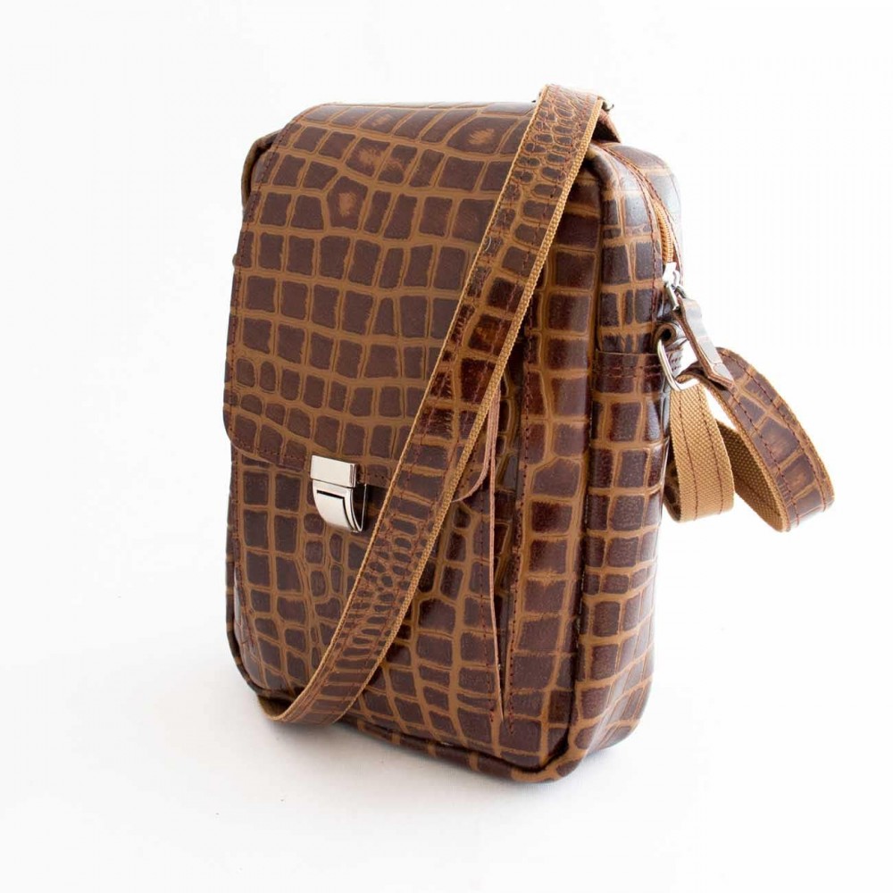 کیف چرم طبیعی اسپورت دوشی مدل اس20 قهوه ای s20 طرح کرکودیلی