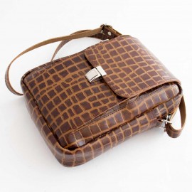 کیف چرم طبیعی اسپورت دوشی مدل اس20 قهوه ای s20 طرح کرکودیلی