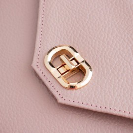 کیف چرم طبیعی زنانه دوشی مدل A10 گلبهی طرح کرکودیل 